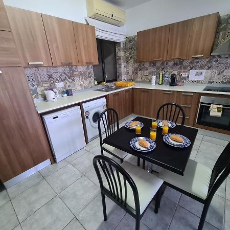 Spacious Seafront Apt Next To Sliema-Valeta Ferry エクステリア 写真