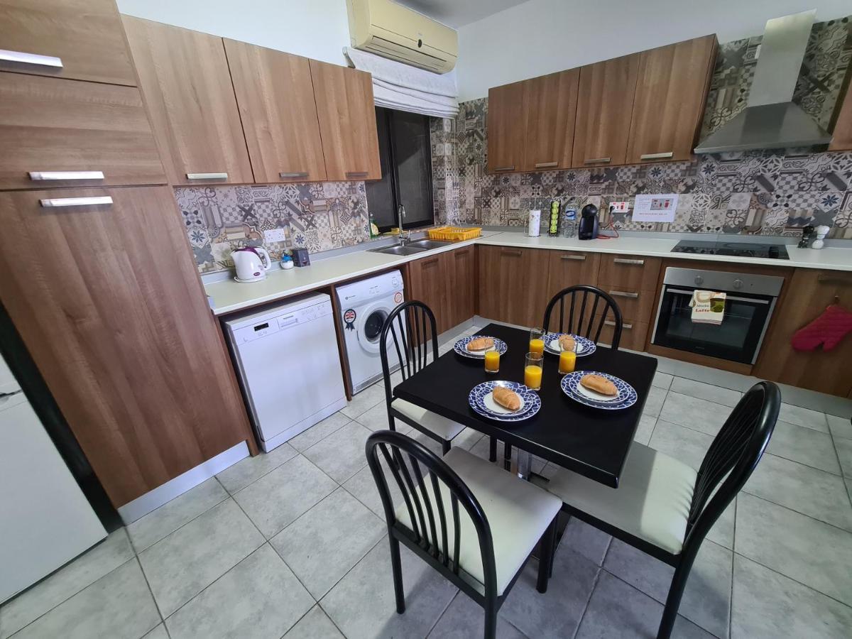 Spacious Seafront Apt Next To Sliema-Valeta Ferry エクステリア 写真